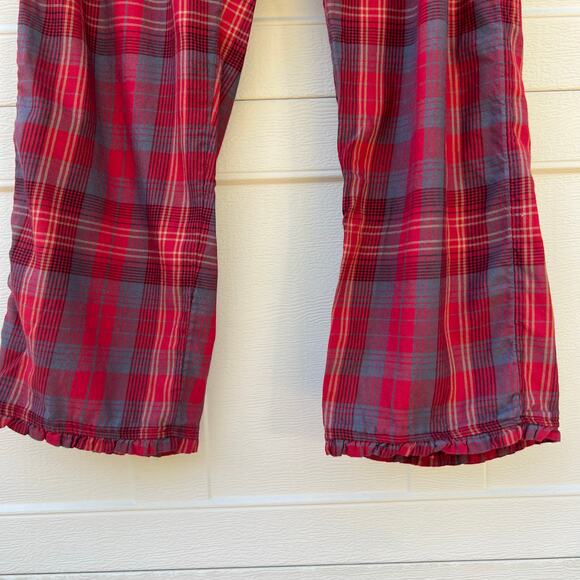 Soft Surroundings Red Plaid Ruffle Pajama Set Long Sleeves/Pants Size Medium - Picture 11 of 15